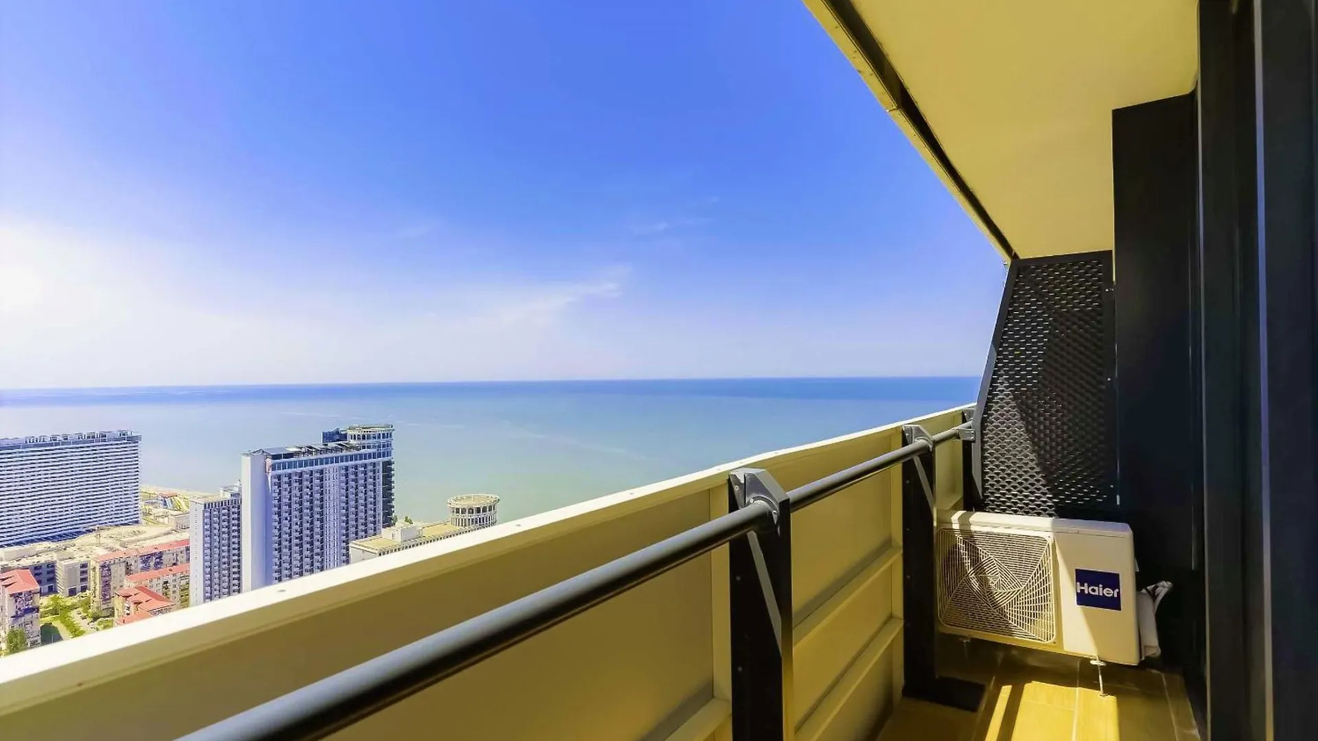 Penzion Prestigious Sea View Aparthotel In Orbi City Batumi Gruzie